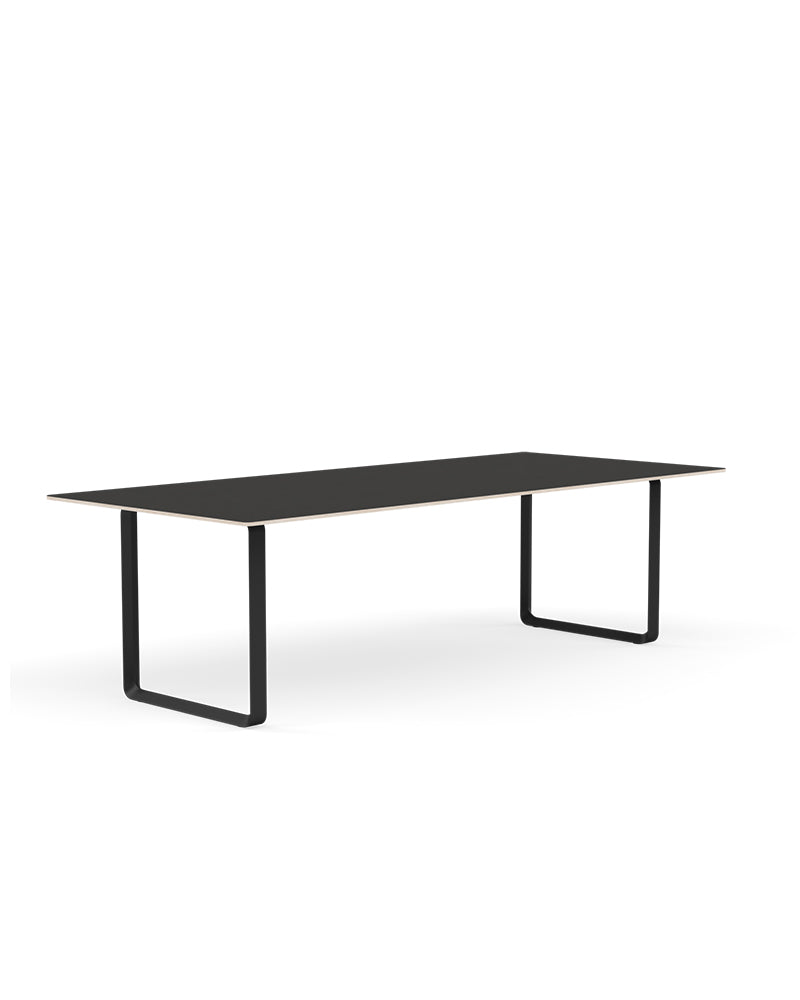 70/70 Large - Black linoleum - Black frame